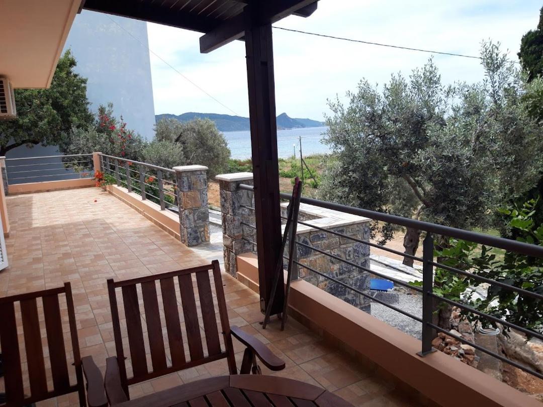 Thalatta Seaside Accommodation Psili Ammos  Exterior foto